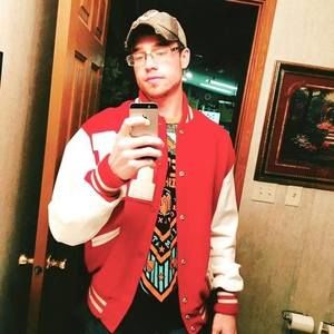 Meet your Posher, Cody